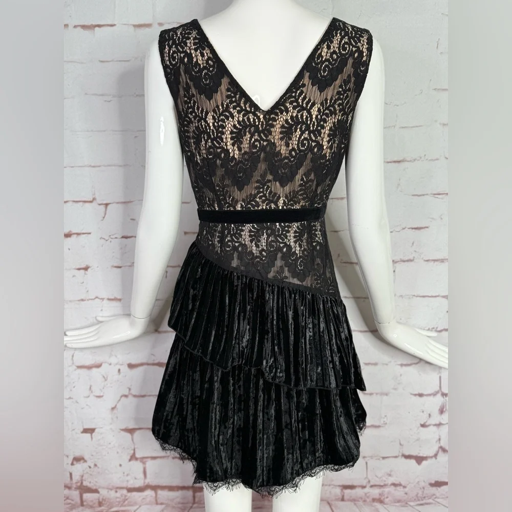 NEW ANTHROPOLOGIE FOXIEDOX Aurora S Black Lace & Velvet Ruffle Dress Size Small - Picture 6 of 15
